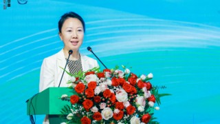木器涂料丨中國(guó)家具協(xié)會(huì)副理事長(zhǎng)兼秘書長(zhǎng)屠祺：中國(guó)是當(dāng)之無(wú)愧的家具大國(guó)　